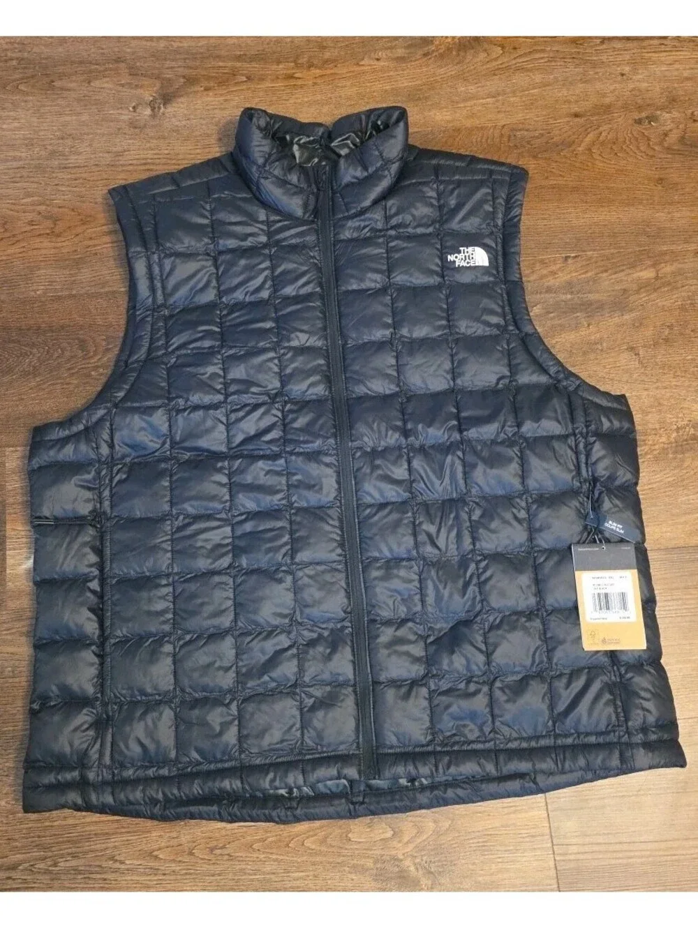 The North Face ThermoBall Eco Puffer Vest Insulated Black Men's Size Large - NWT